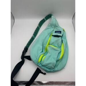 Kavu sling Rope Crossbody Aqua Canvas clutch bag travel Hiking